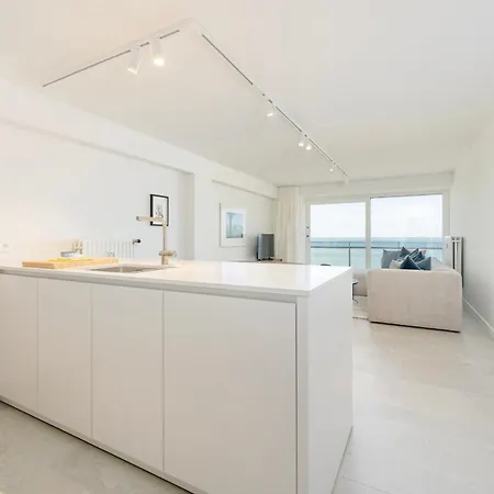 Appartement Luxury Zeedijk With Direct Ocean View 6p *